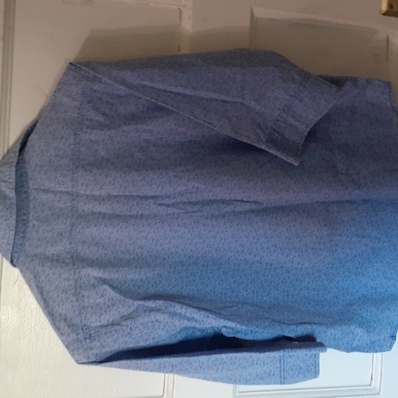 Tweety bird shirt - Picture 5 of 5